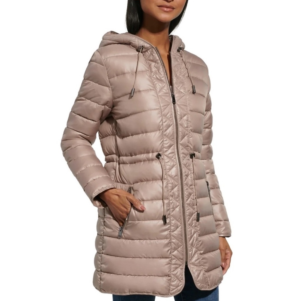 NEW Kenneth Cole Women's Quilted Anorak Tan Lightweight Puffer Zip Hooded Jacket